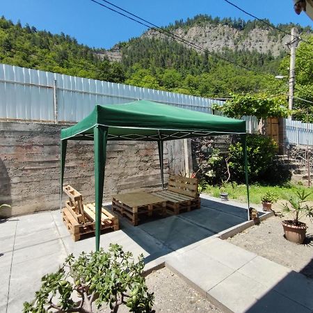 Ati Mta - Eco Hostel 博尔若米 外观 照片