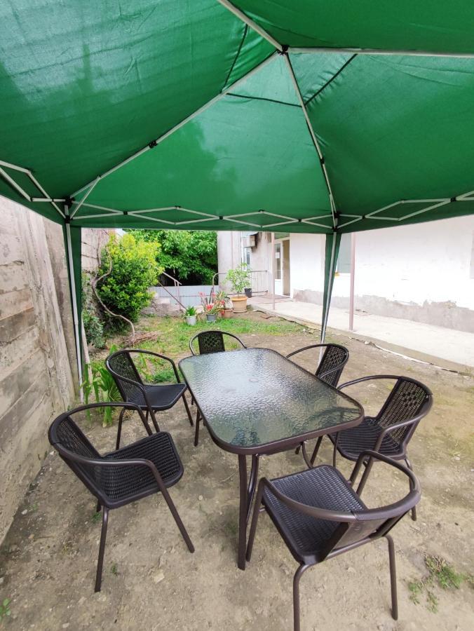 Ati Mta - Eco Hostel 博尔若米 外观 照片
