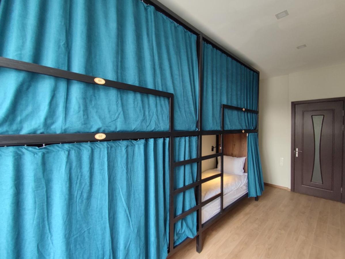 Ati Mta - Eco Hostel 博尔若米 外观 照片