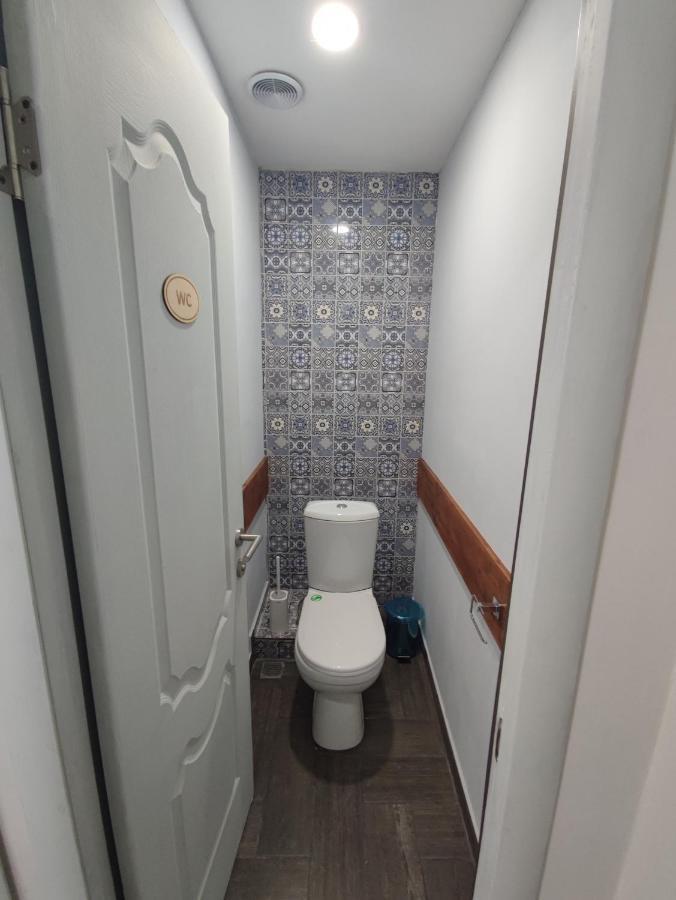Ati Mta - Eco Hostel 博尔若米 外观 照片